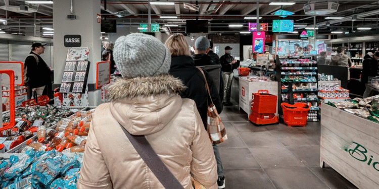 Almanya Nüfusunun %37’si Gönüllü!