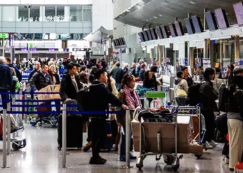 Berlin Havalimanı’nda Dron Paniği!