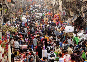 Hindistan’da Tapınakta İzdiham Faciası!