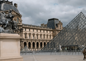 Ziyaretçilere Giriş Ücretini 32 Euro’ya Çıkarıyor!