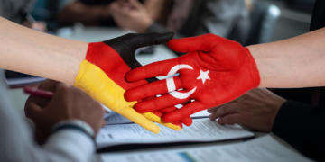 Almanya’dan Türkiye’ye Kesin Dönüş Yapanlar Dikkat: “Vergi İadesi” Değil, Emeklilik Primi İadesi Gündemde